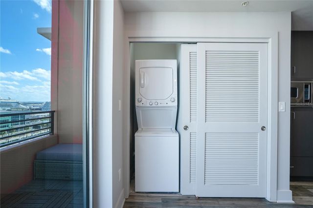 1208 E KENNEDY BOULEVARD 832, Tampa, FL 33602