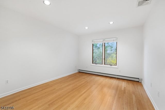 1531 Coles Ave, Mountainside Boro, NJ 07092