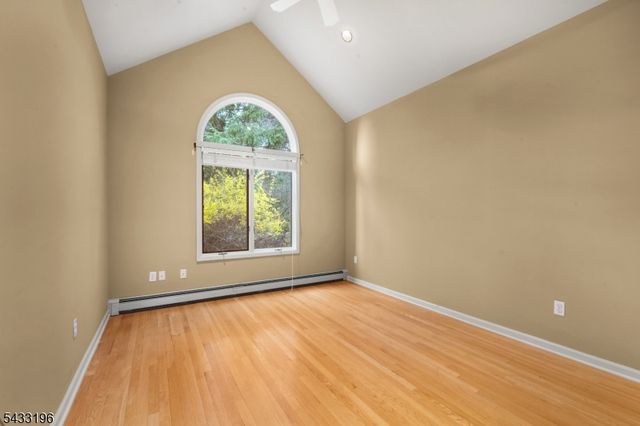 1531 Coles Ave, Mountainside Boro, NJ 07092