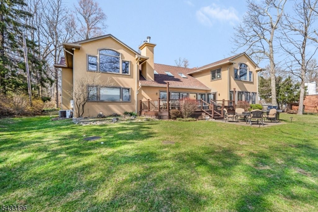 1531 Coles Ave, Mountainside Boro, NJ 07092
