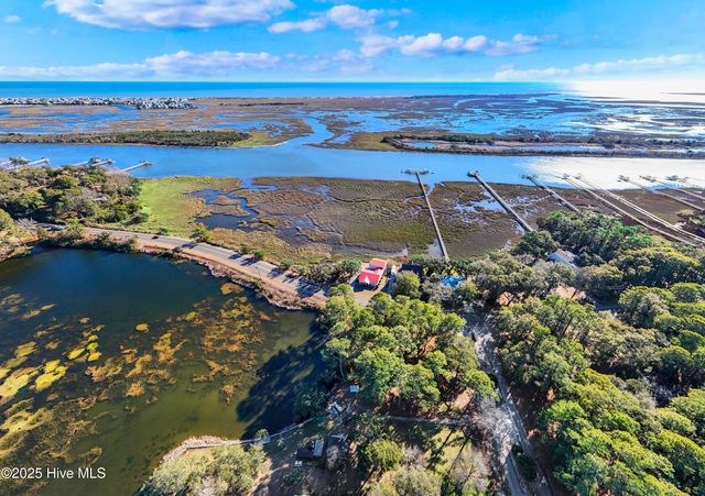 641 Shoreline Drive W, Sunset Beach, NC 28468