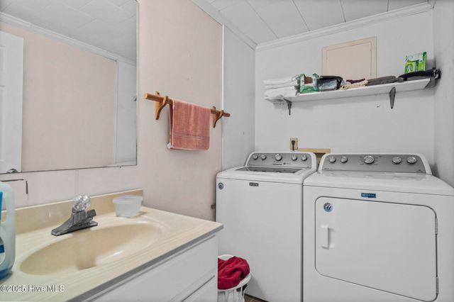 641 Shoreline Drive W, Sunset Beach, NC 28468