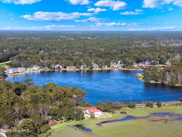 641 Shoreline Drive W, Sunset Beach, NC 28468