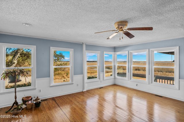 641 Shoreline Drive W, Sunset Beach, NC 28468