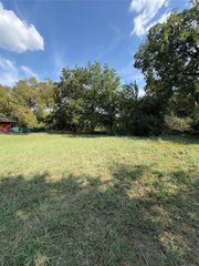 1017 Highview Drive, Hutchins, TX 75141