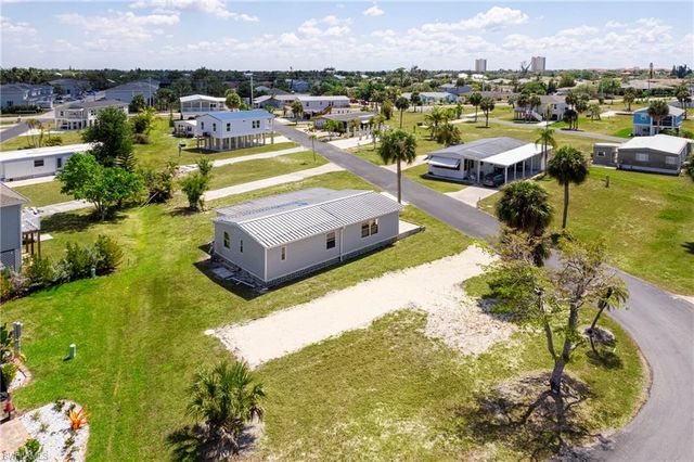 13690 Knot DR, Fort Myers, FL 33908