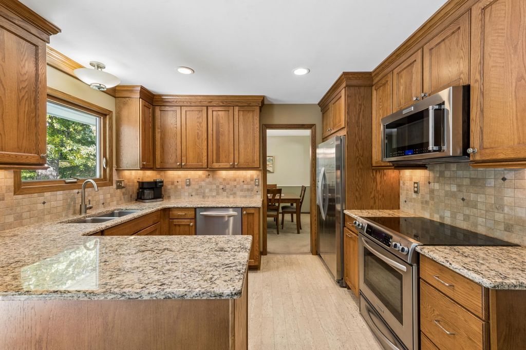 315 Heather Lane, Long Lake, MN 55356 — photo 3