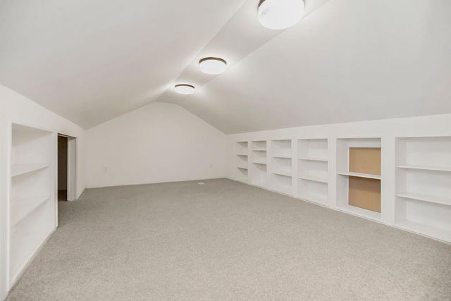 704 SE 11th Street, Lee's Summit, MO 64081