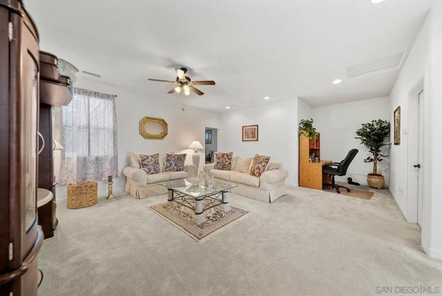 35160 Mahogany Glen Dr., Winchester, CA 92596