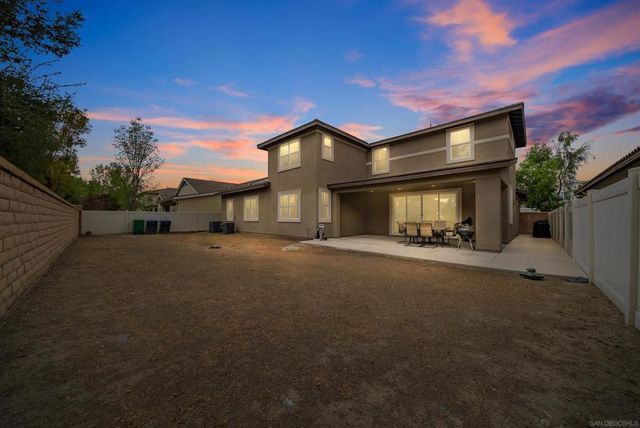 35160 Mahogany Glen Dr., Winchester, CA 92596