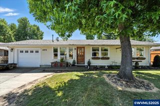 495 Leo St, Mt Angel, OR 97362