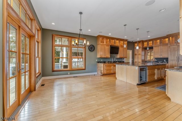 201 Lows Hollow Rd, Lopatcong Twp., NJ 08886