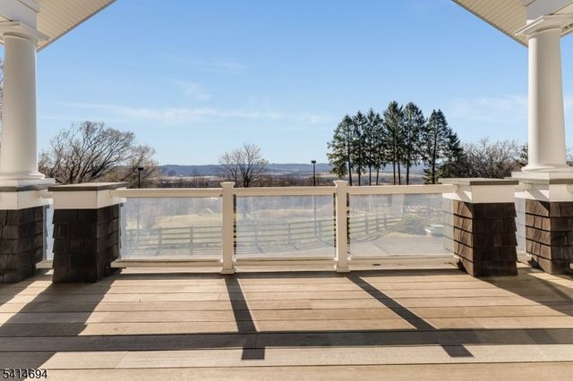 201 Lows Hollow Rd, Lopatcong Twp., NJ 08886