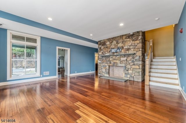 201 Lows Hollow Rd, Lopatcong Twp., NJ 08886