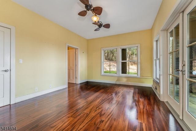 201 Lows Hollow Rd, Lopatcong Twp., NJ 08886