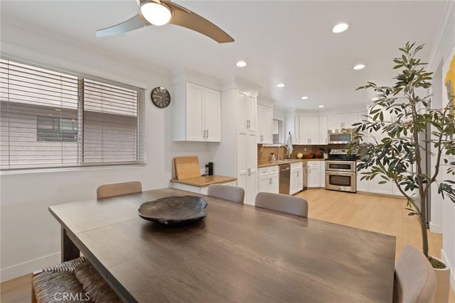 5305 White Oak Ave E, Encino, CA 91316