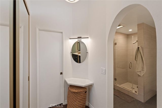 5305 White Oak Ave E, Encino, CA 91316