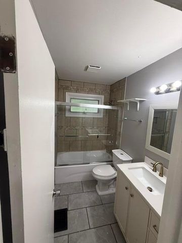 1024 E 22nd Avenue, Columbus, OH 43211