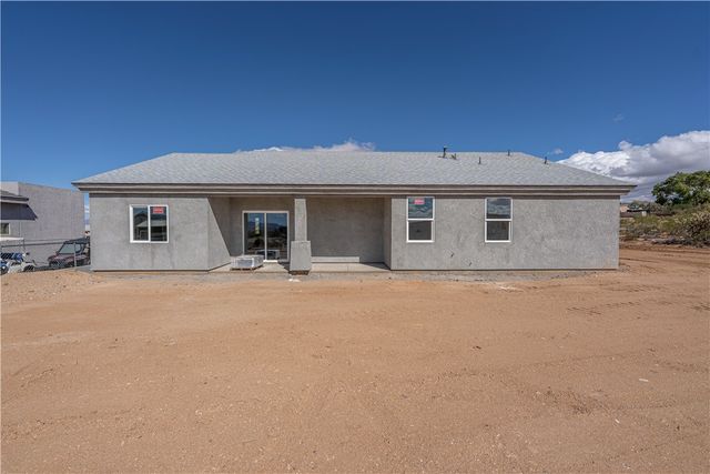 7152 E E Stetson Dr Avenue, Kingman, AZ 86401