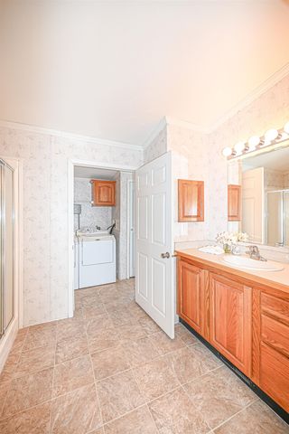 66 Sunset Way, Manchester, NH 03104