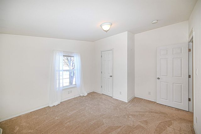 66 Sunset Way, Manchester, NH 03104