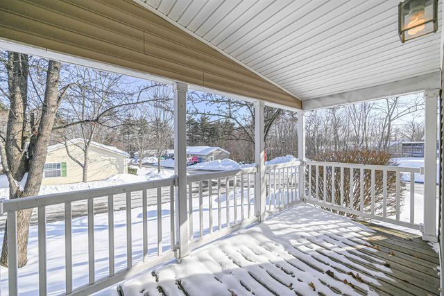 66 Sunset Way, Manchester, NH 03104