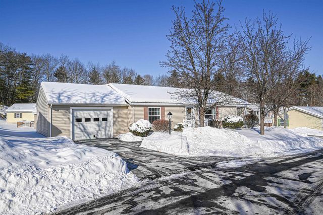 66 Sunset Way, Manchester, NH 03104