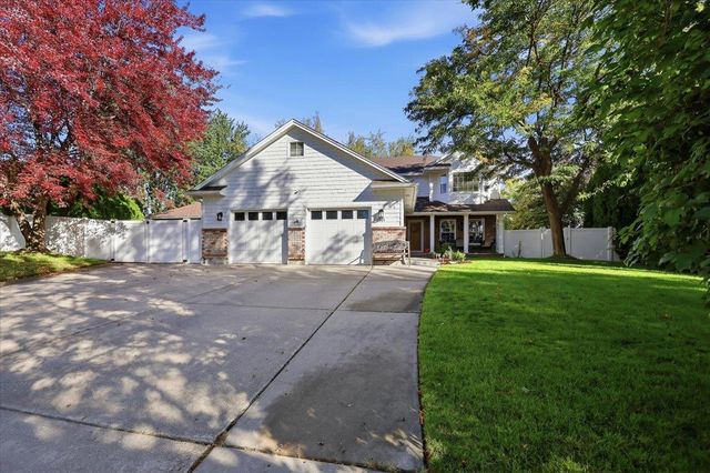 2001 S Century Ct, Spokane Valley, WA 99037 property photo