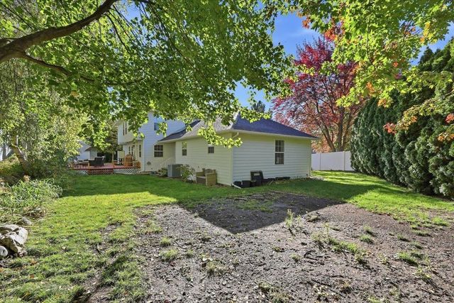 2001 S Century Ct, Spokane Valley, WA 99037