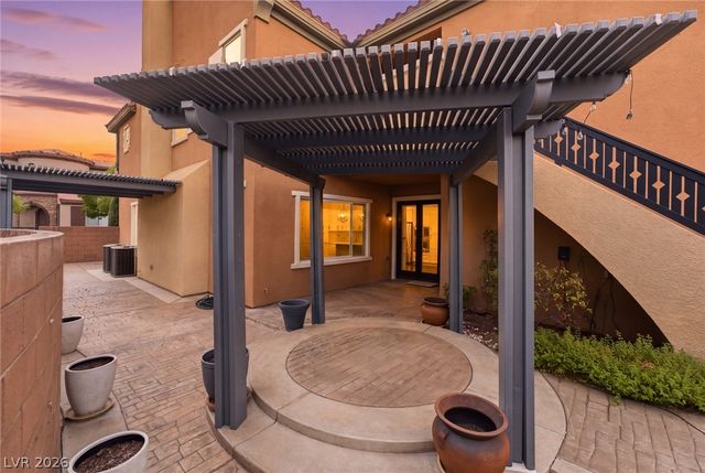2450 Granada Bluff Court, Las Vegas, NV 89135