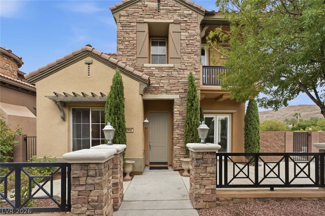 2450 Granada Bluff Court, Las Vegas, NV 89135