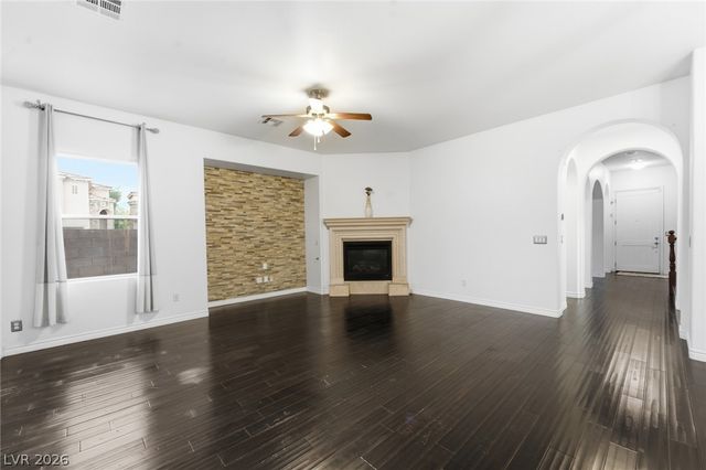 2450 Granada Bluff Court, Las Vegas, NV 89135