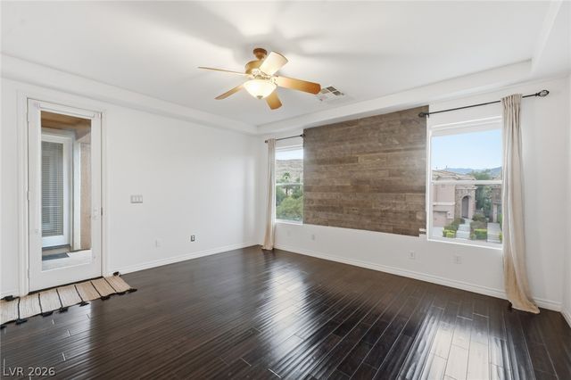 2450 Granada Bluff Court, Las Vegas, NV 89135
