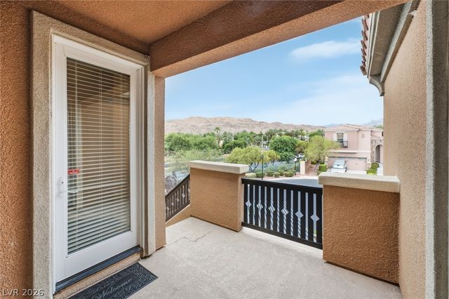 2450 Granada Bluff Court, Las Vegas, NV 89135