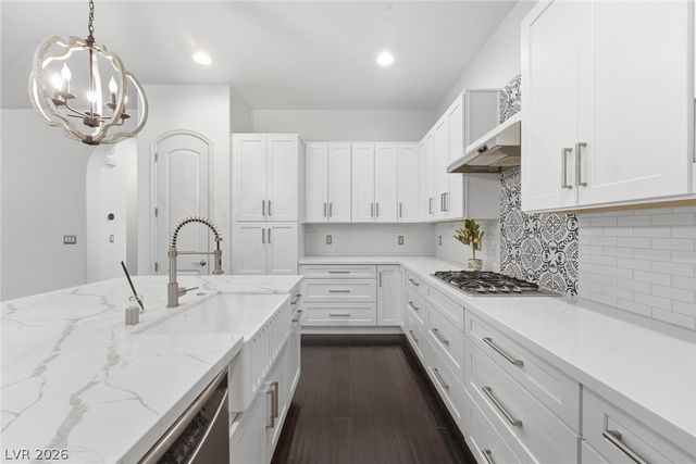 2450 Granada Bluff Court, Las Vegas, NV 89135