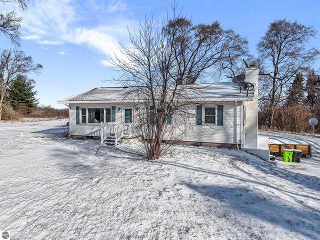 7075 E M 72, Williamsburg, MI 49690