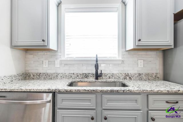 120 Legacy Ct, Warner Robins, GA 31088