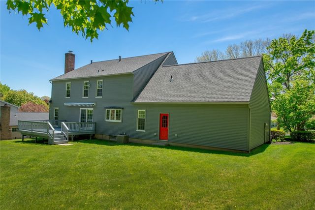 18 High Hill Drive, Pittsford, NY 14534