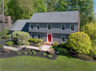 18 High Hill Drive, Pittsford, NY 14534