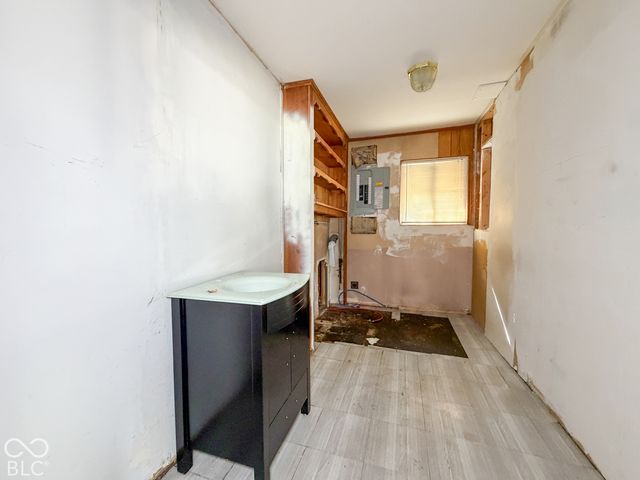 432 S Kenmore Road, Indianapolis, IN 46219