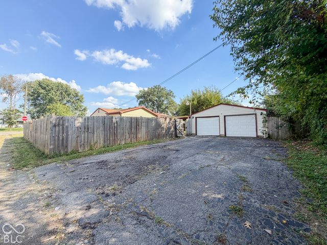 432 S Kenmore Road, Indianapolis, IN 46219