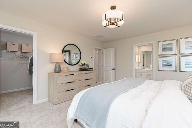 537 Raelyns Way, Loganville, GA 30052