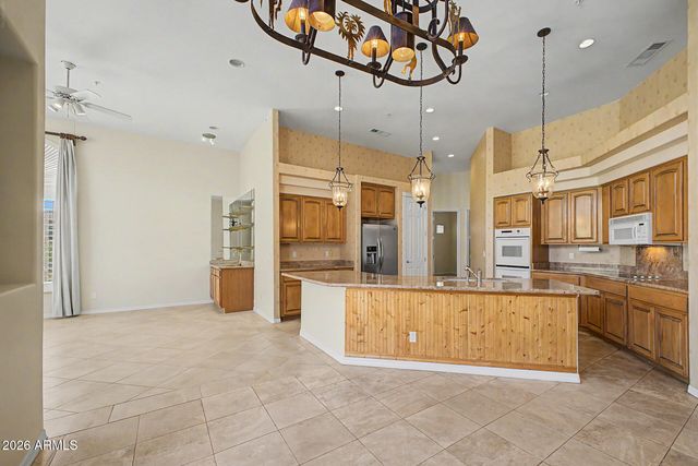 15631 N SUNRIDGE Drive, Fountain Hills, AZ 85268