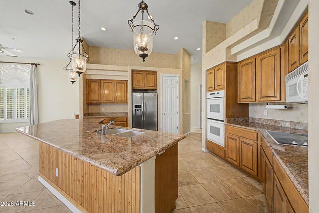 15631 N SUNRIDGE Drive, Fountain Hills, AZ 85268