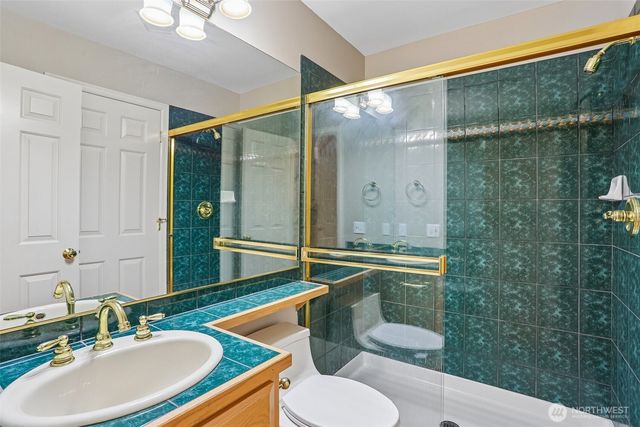 16580 SE 58th Place, Bellevue, WA 98006
