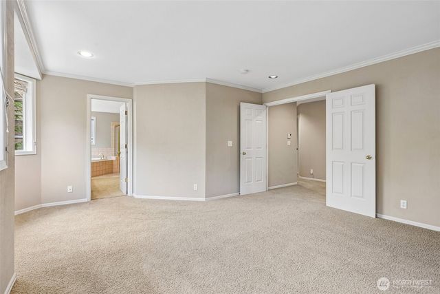 16580 SE 58th Place, Bellevue, WA 98006