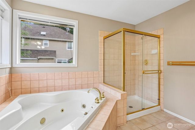 16580 SE 58th Place, Bellevue, WA 98006
