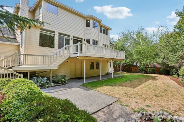 16580 SE 58th Place, Bellevue, WA 98006