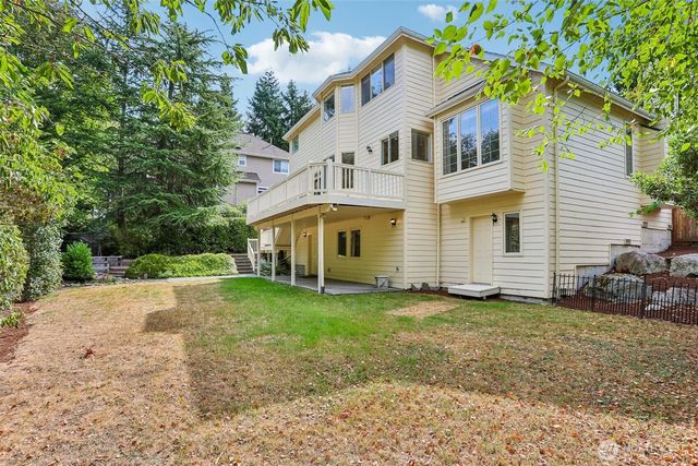 16580 SE 58th Place, Bellevue, WA 98006