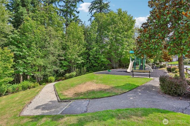 16580 SE 58th Place, Bellevue, WA 98006